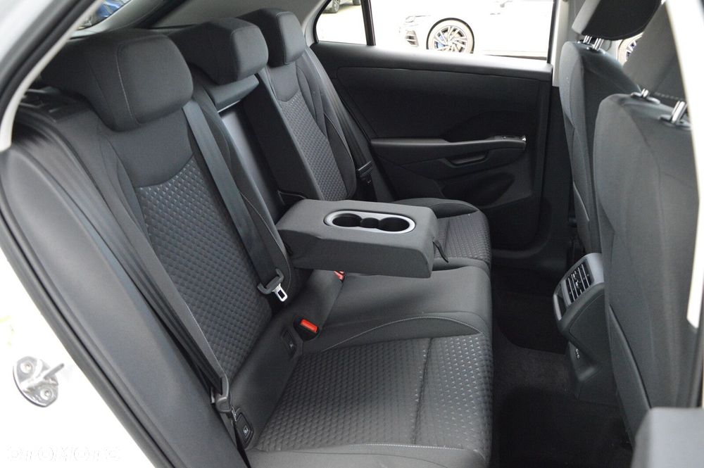 Volkswagen T-Roc - 22