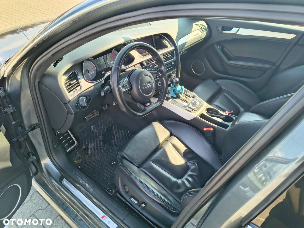 Audi A4 Limousine 3.0 TFSI Quattro S tronic - 8
