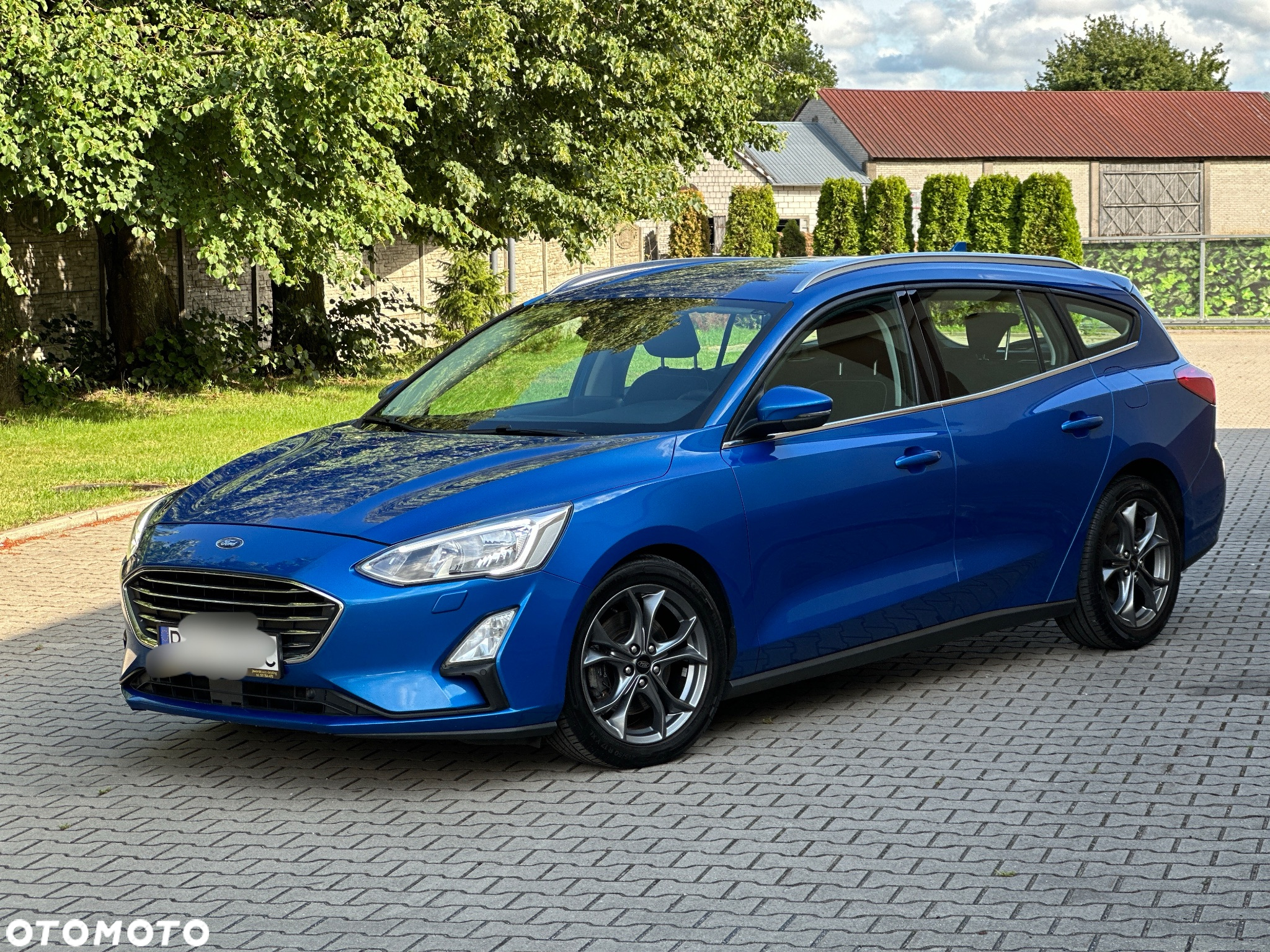 Ford Focus 1.5 EcoBlue Start-Stopp-System TITANIUM - 2