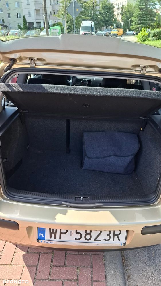 Volkswagen Golf - 13