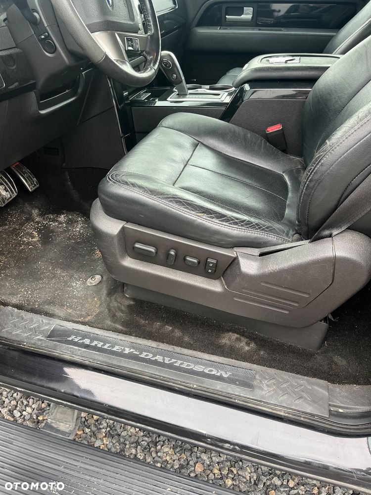 Ford F150 - 24