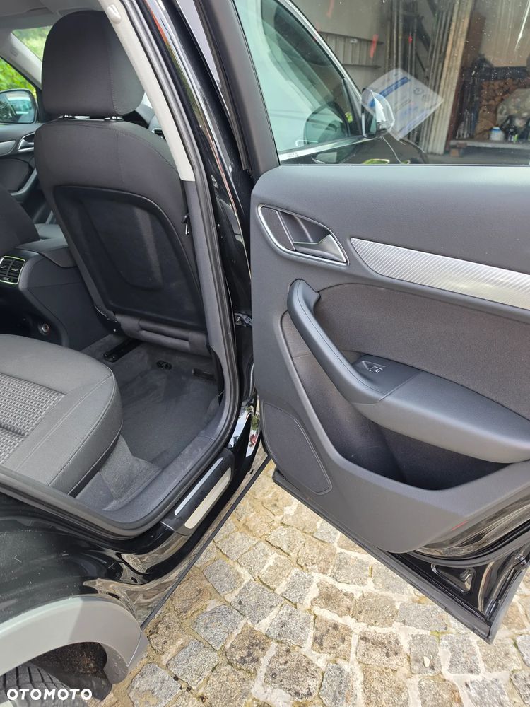 Audi Q3 2.0 TDI Design - 1