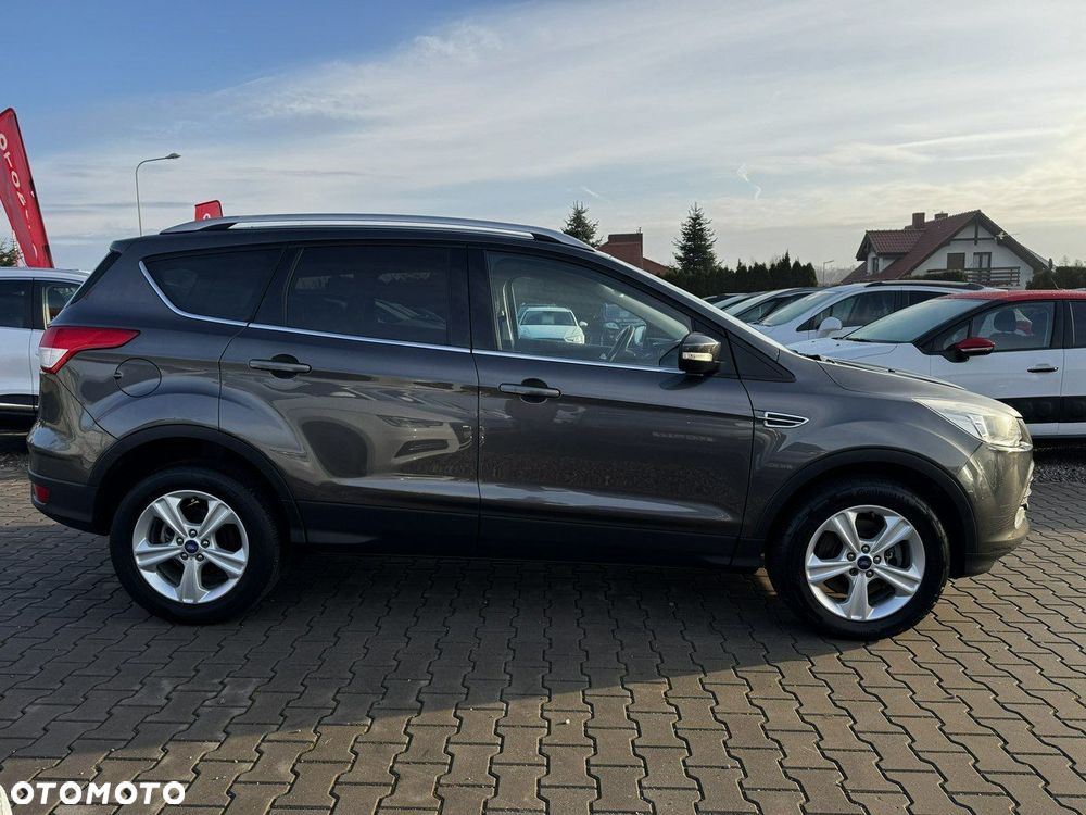 Ford Kuga 2.0 TDCi 4x2 Titanium - 5