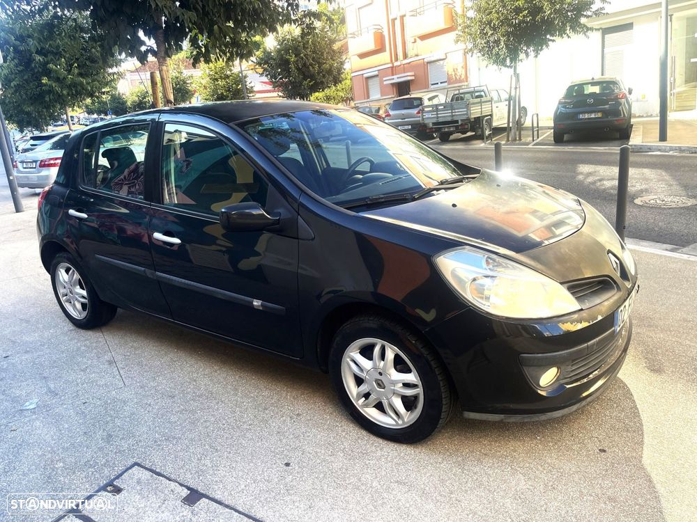 Renault Clio 1.5 dCi Dynamique - 9