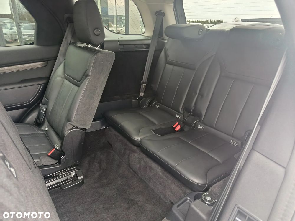 Land Rover Discovery 2.0 Si4 HSE Luxury - 10