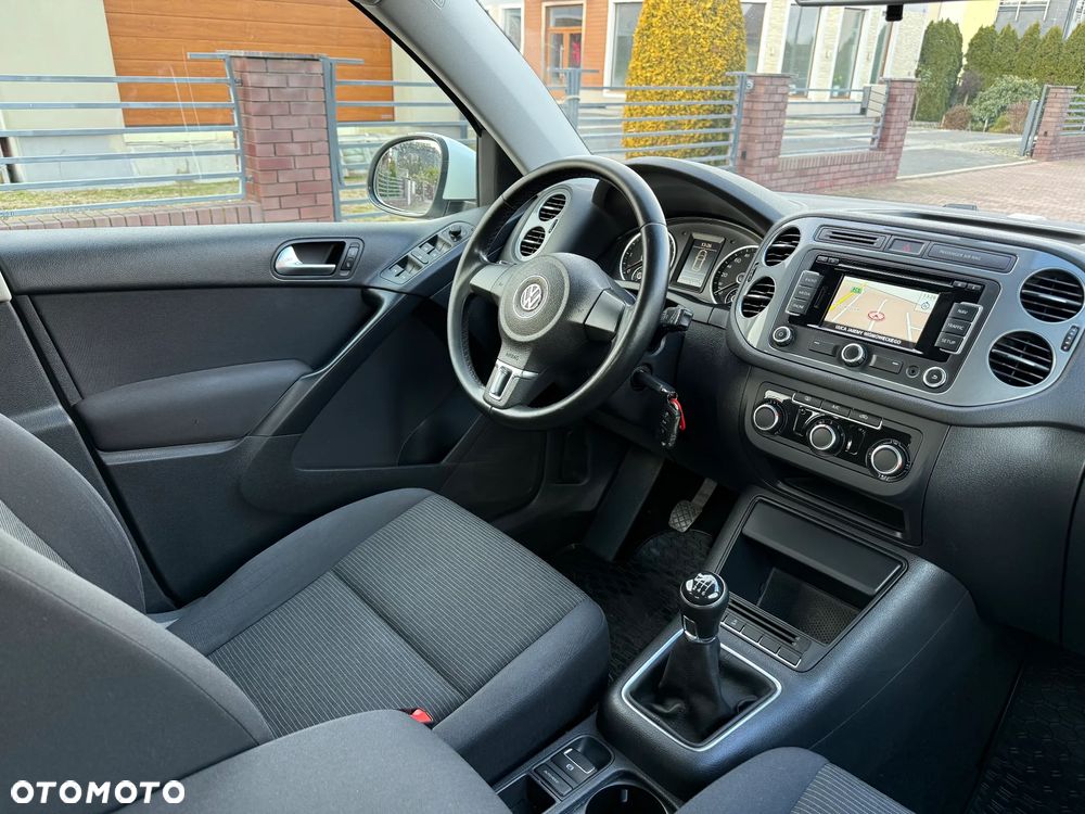 Volkswagen Tiguan - 24