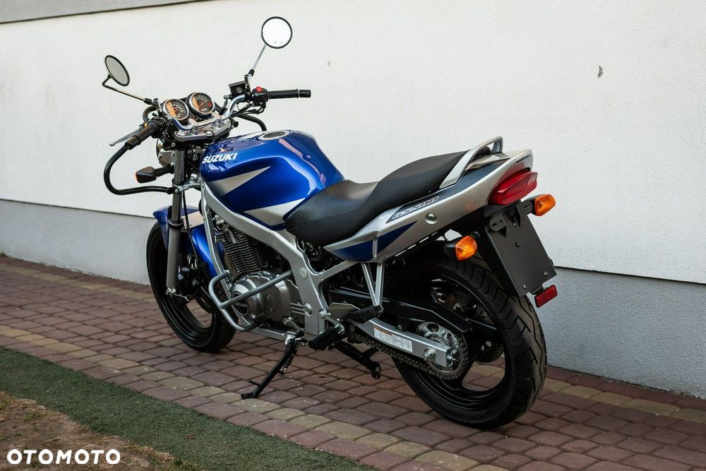 Suzuki GS - 5