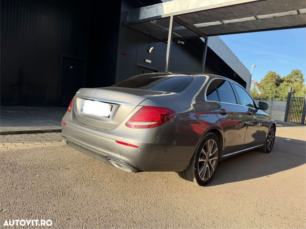 MERCEDES-BENZ E-Class 2018 — imagine 8