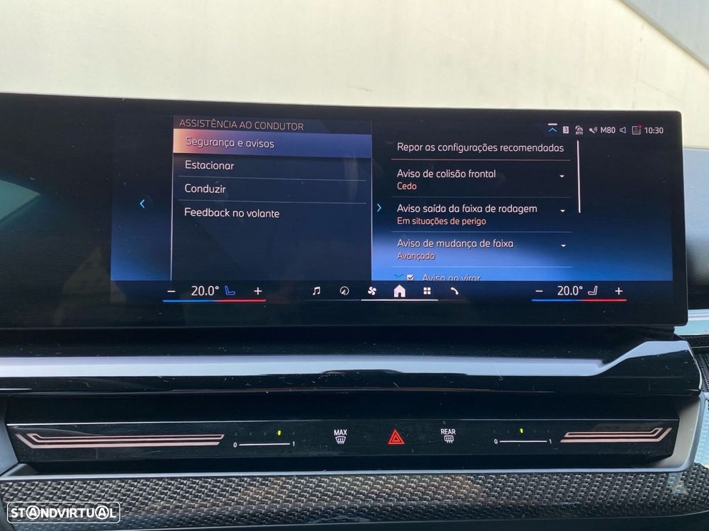 BMW 520 d Pack Desportivo M Pro - 13