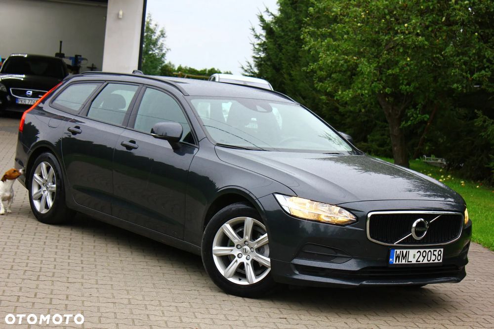Volvo V90 D3 Momentum - 1