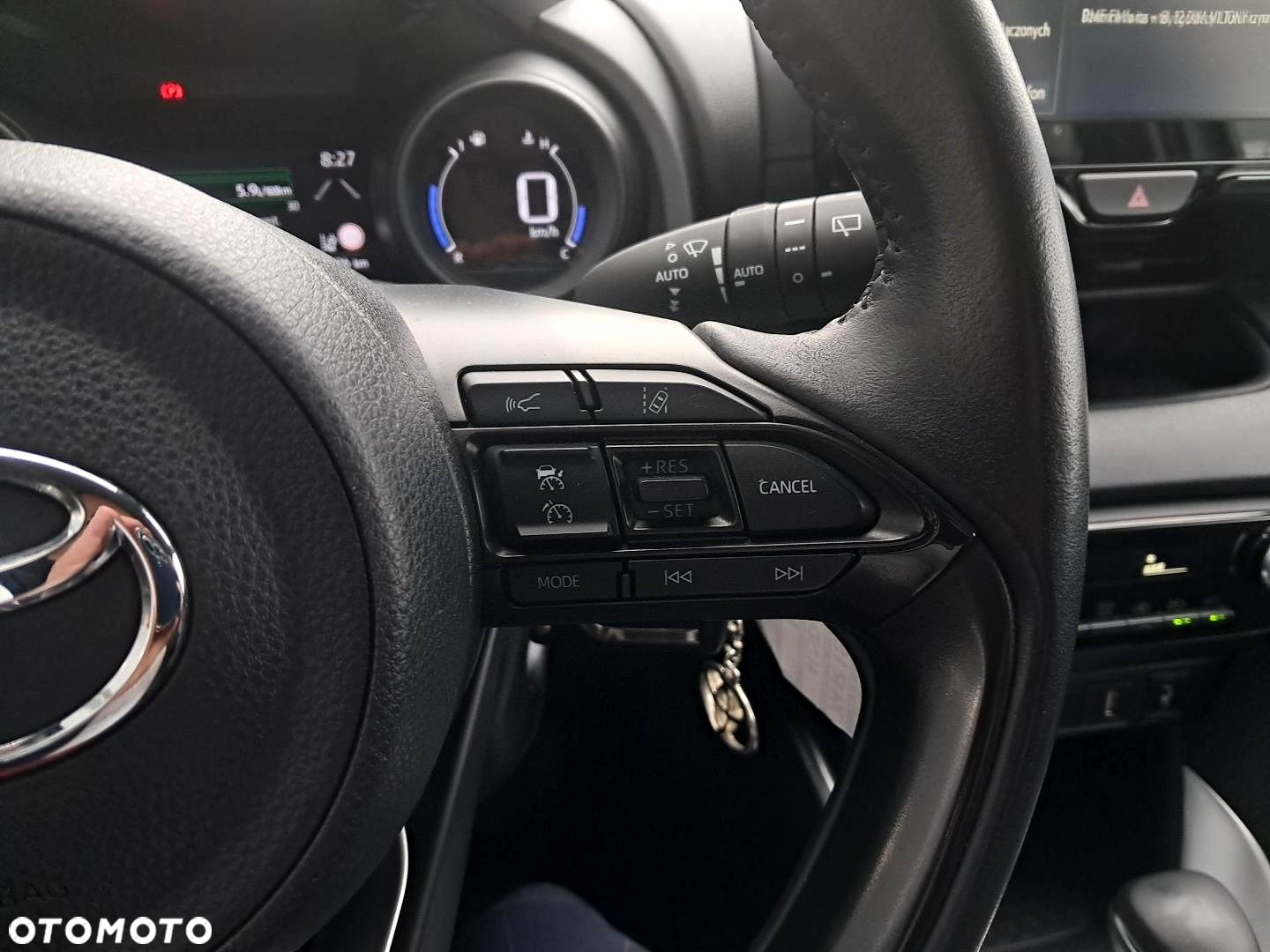 Toyota Yaris Hybrid 1.5 Comfort - 18