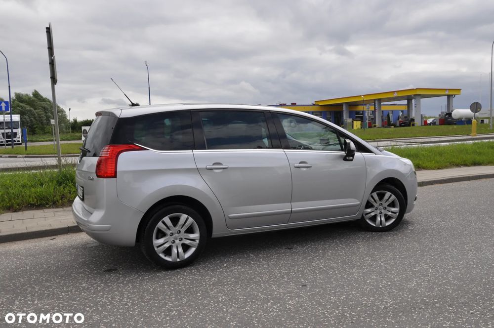 Peugeot 5008 155 THP Platinum - 22