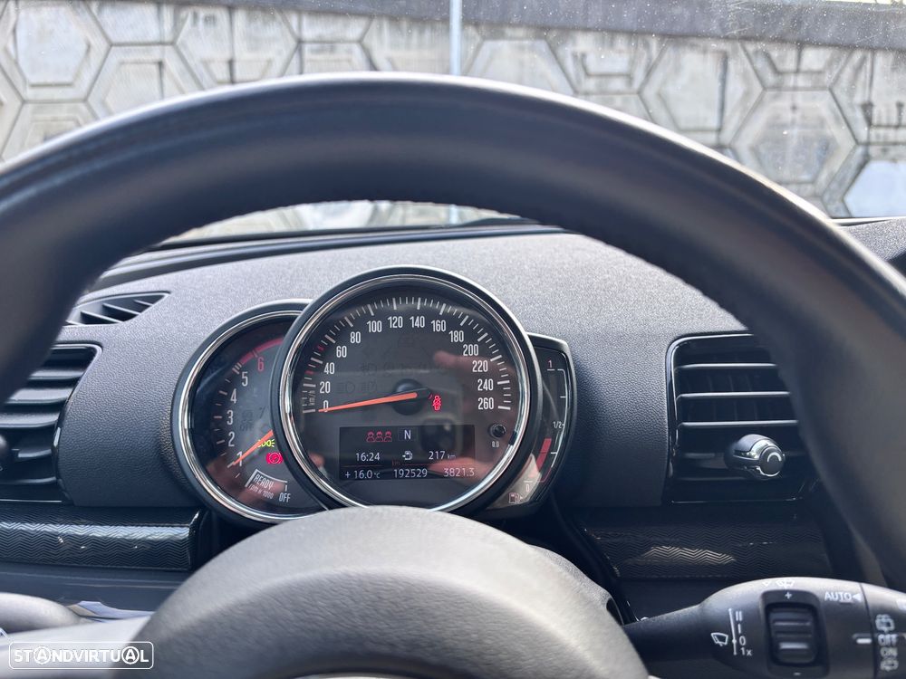 MINI Clubman One D - 11