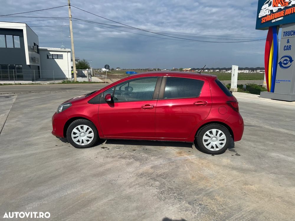 Toyota Yaris 1.33 L Dual VVT-i 5D Sol - 5