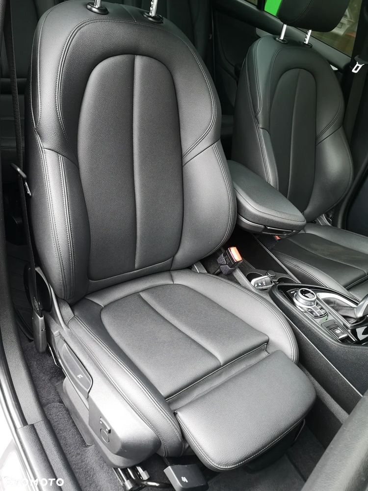 BMW Seria 2 218d GT M Sport - 32