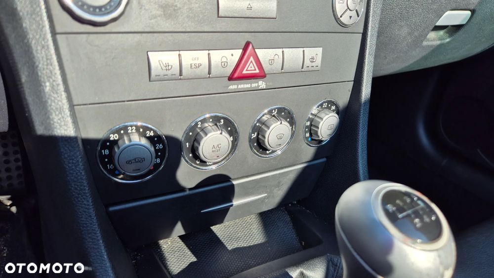 Mercedes-Benz SLK 200 Kompressor - 23