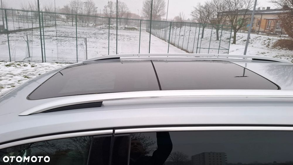 Volkswagen Sharan 2.0 TDI DSG Highline - 18