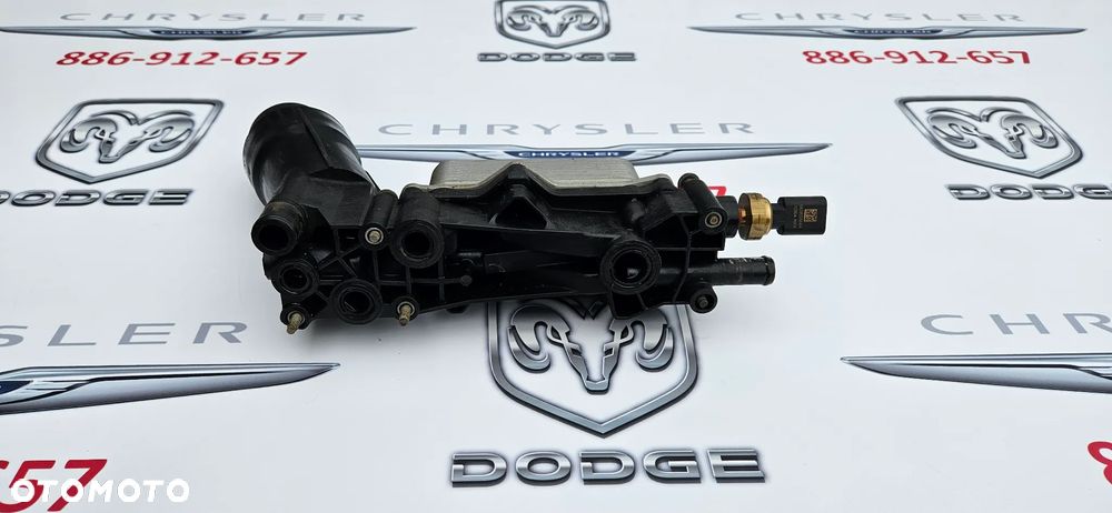 Dodge Durango LIFT 2017- 3.6 V6 Chłodnica oleju Chłodniczka oleju Podstawa obudowa filtra oleju 68308741AB Czujnik ciśnienia oleju 68295556AA - 8