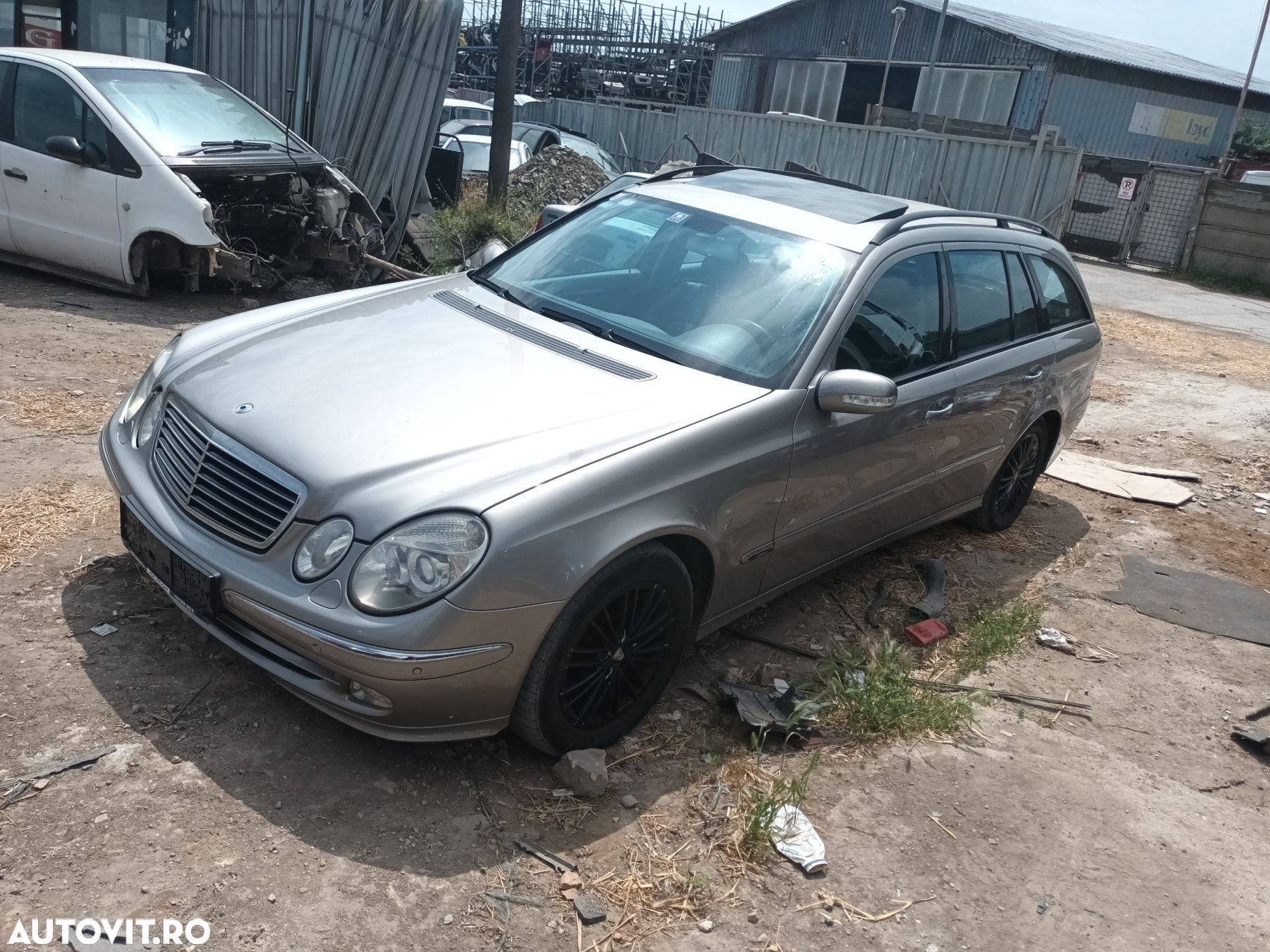 Dezmembrari  Mercedes-Benz E-CLASS (W211)  2002  > 2009 E 270 CDI (21 - 1