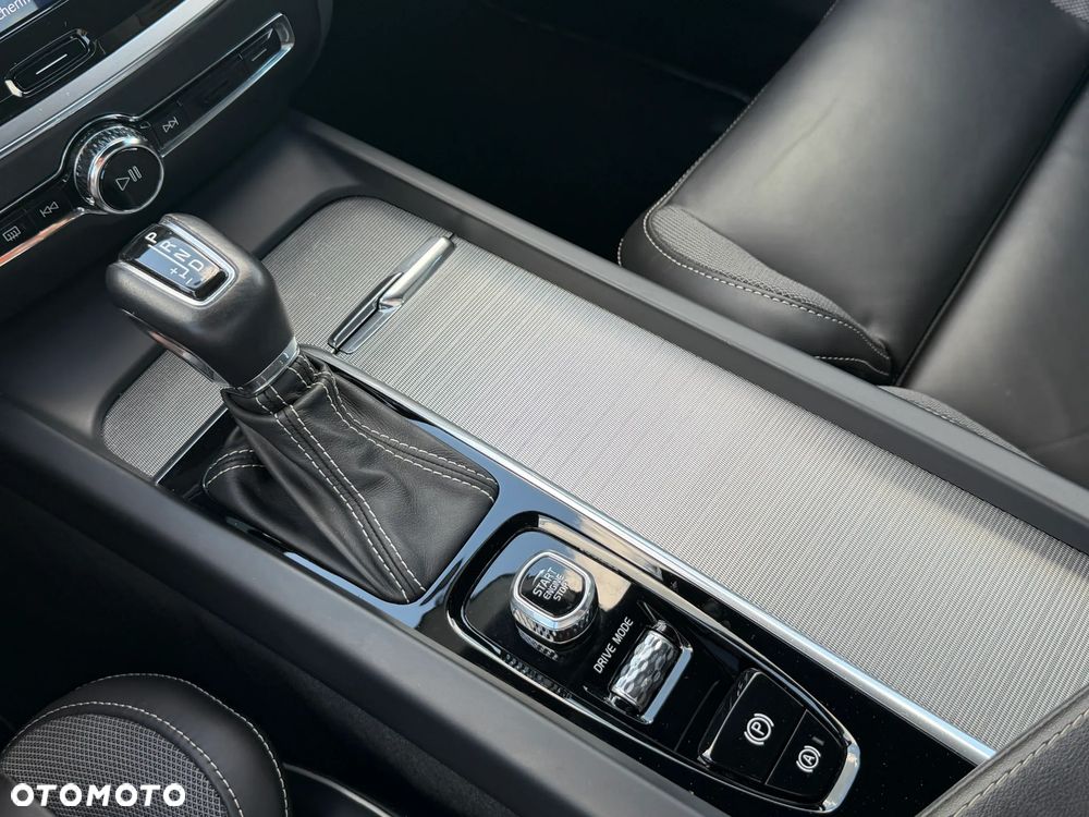 Volvo S60 T4 Geartronic RDesign - 21