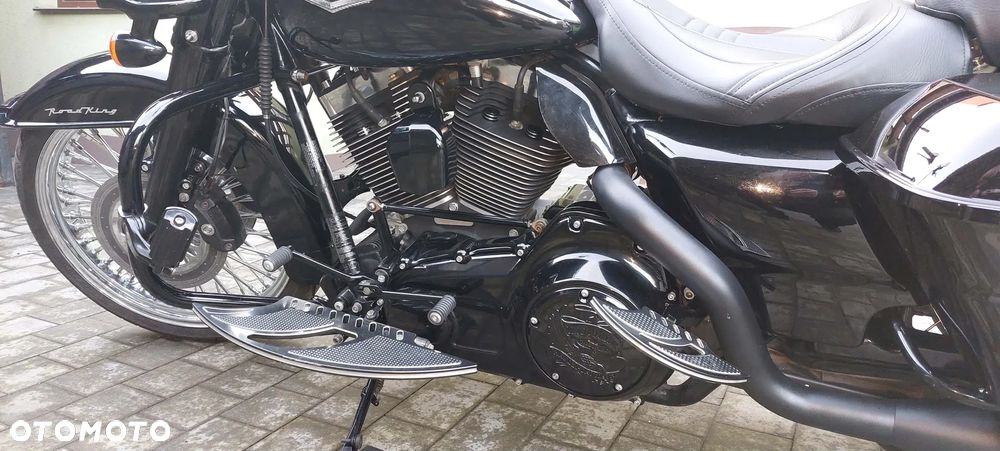 Harley-Davidson Touring Road King - 19