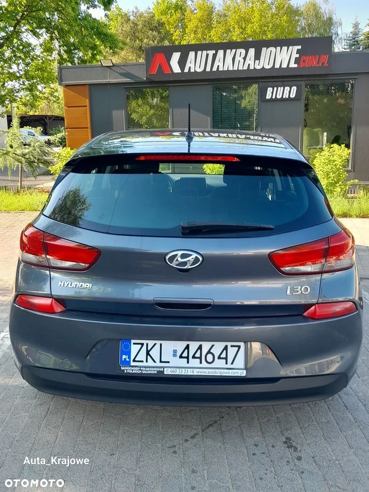 Hyundai i30 1.4 Classic + - 6