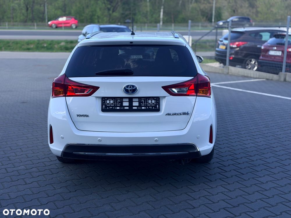 Toyota Auris Hybrid 135 Premium - 30