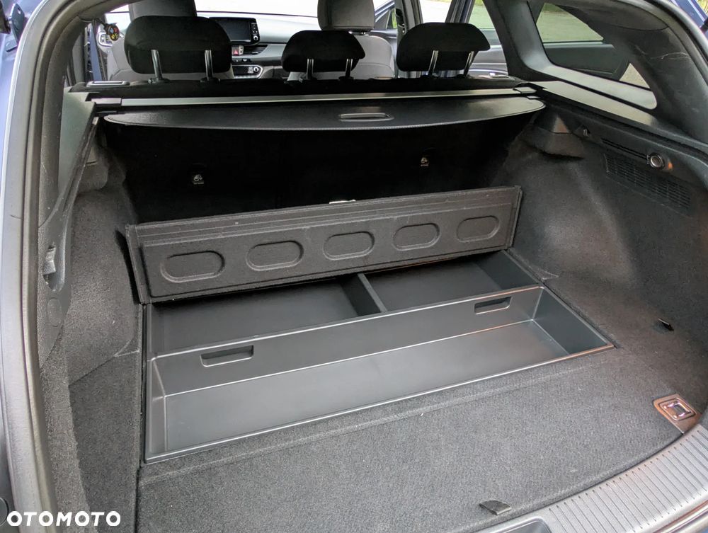 Hyundai i30 1.4 GO Plus - 31