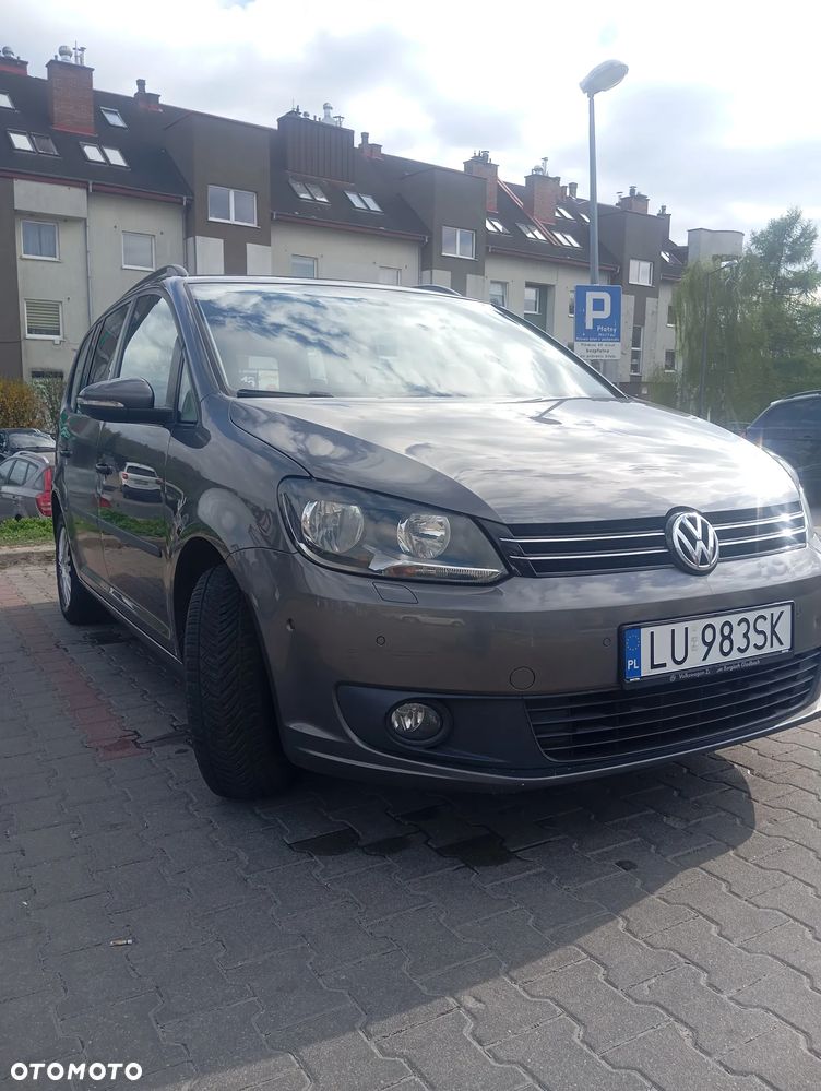 Volkswagen Touran 1.6 TDI DPF BlueMot Comfortline - 2