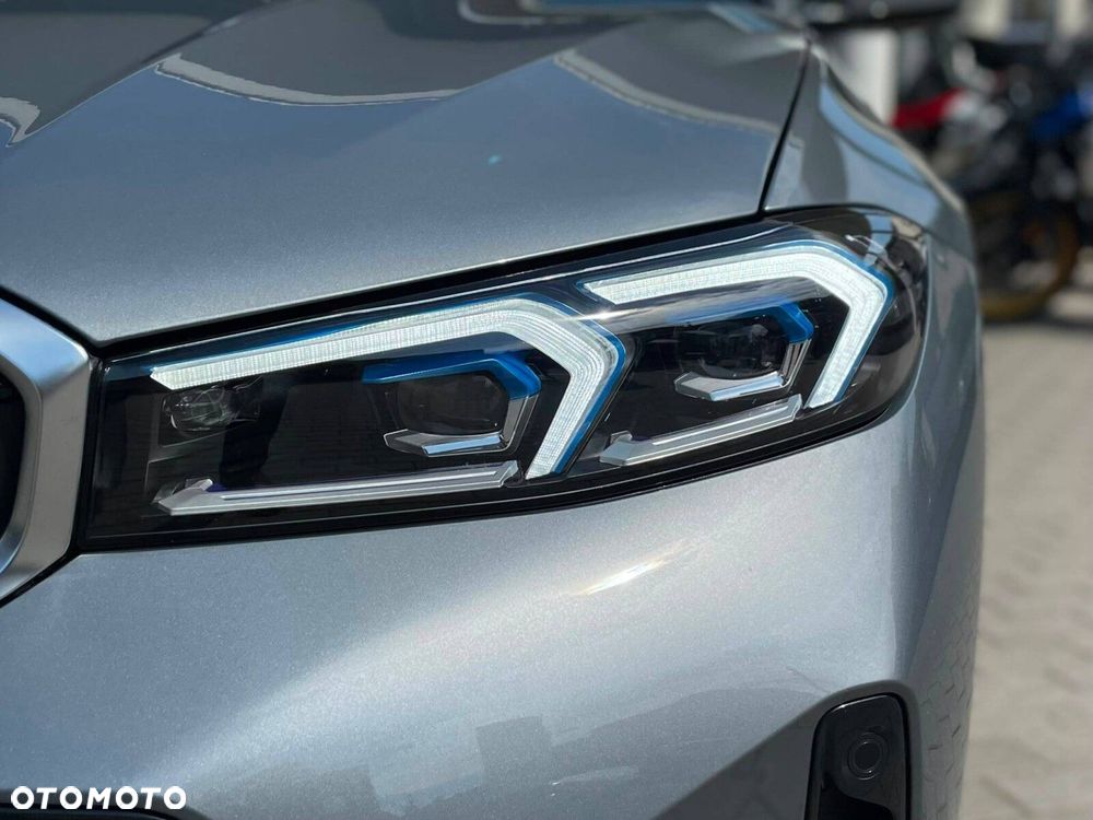 BMW Seria 3 - 37