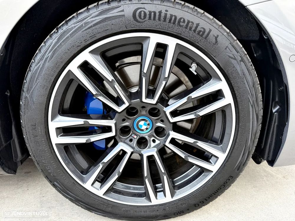BMW 530 e Pack Desportivo M Pro - 41
