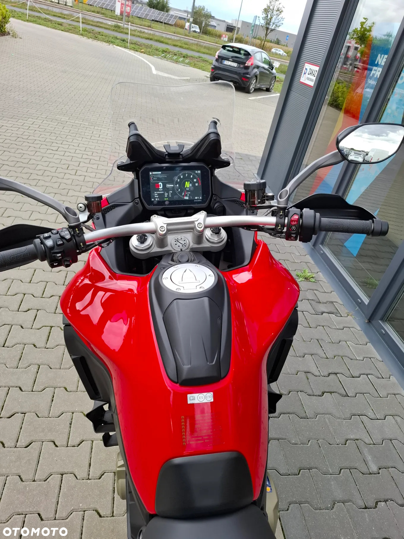 Ducati Multistrada - 12