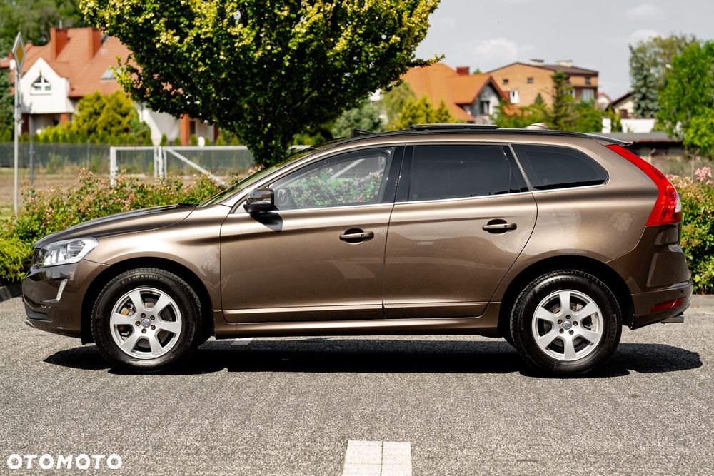 Volvo XC 60 D3 Drive-E Momentum - 15