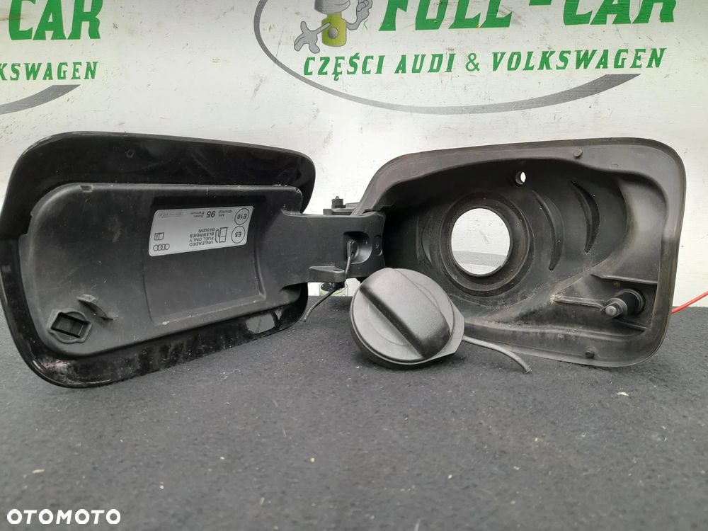 AUDI A5 KLAPKA WLEWU PALIWA 8W8809906 LY9B - 5