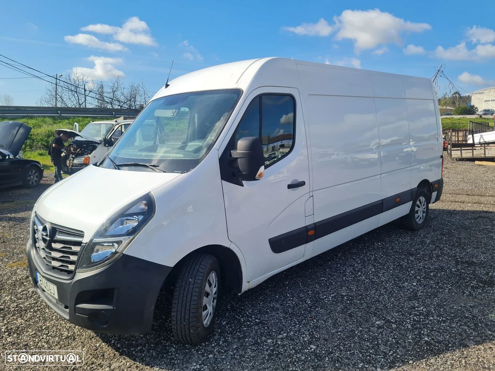 Opel Molvano L3H3 2.3 CDTi - 1