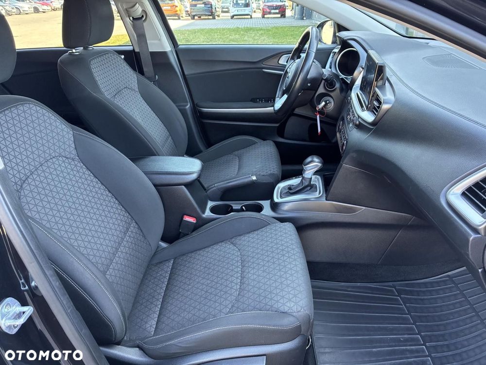 Kia Ceed 1.4 T-GDI L DCT - 13