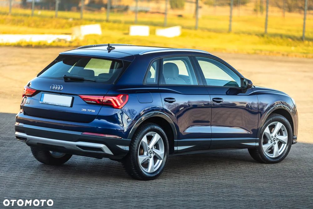 Audi Q3 35 TFSI S tronic - 14