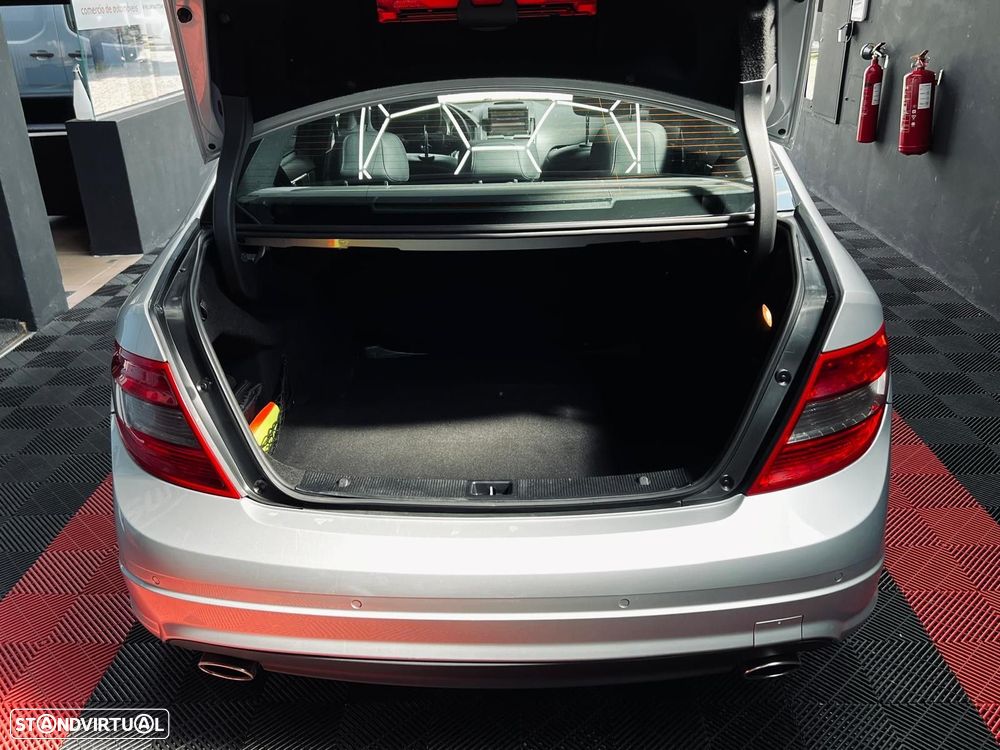 Mercedes-Benz C 350 CDi Avantgarde Aut. - 39