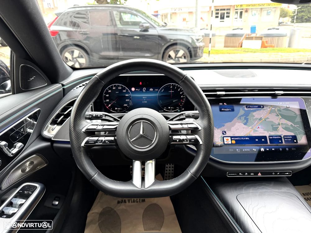 Mercedes-Benz E 300 - 10