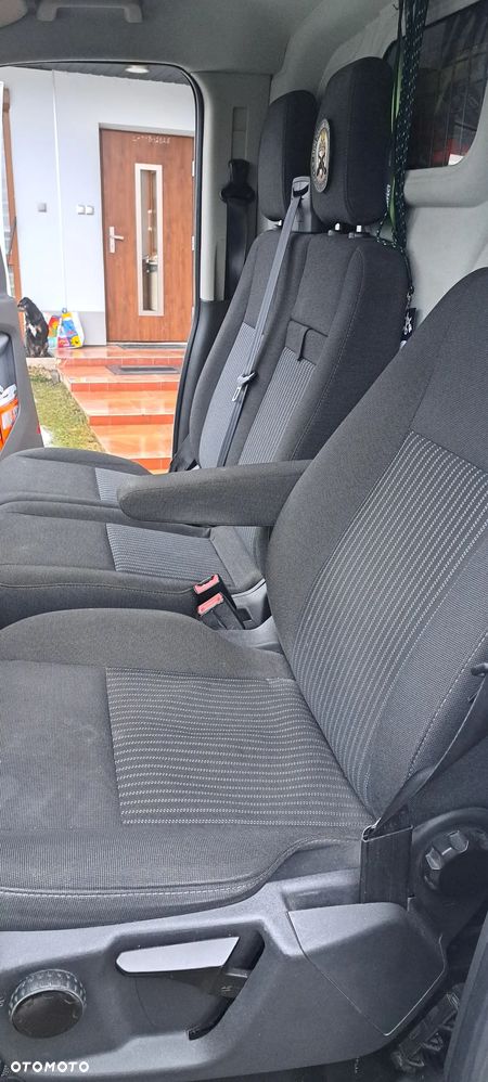 Ford Transit Custom - 13
