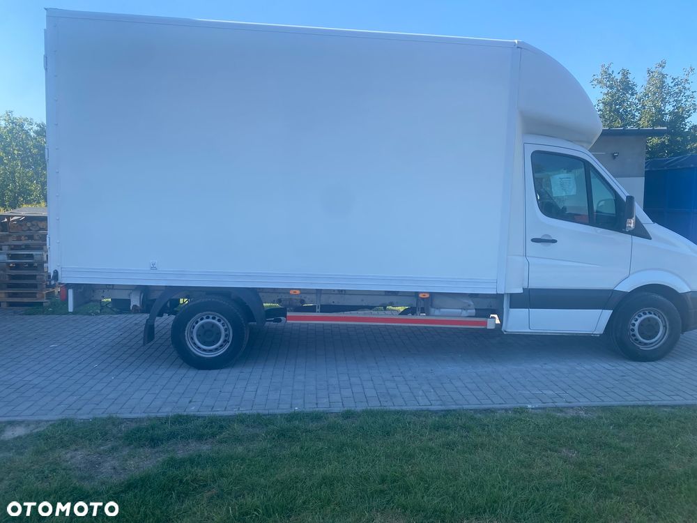 Mercedes-Benz Sprinter - 4