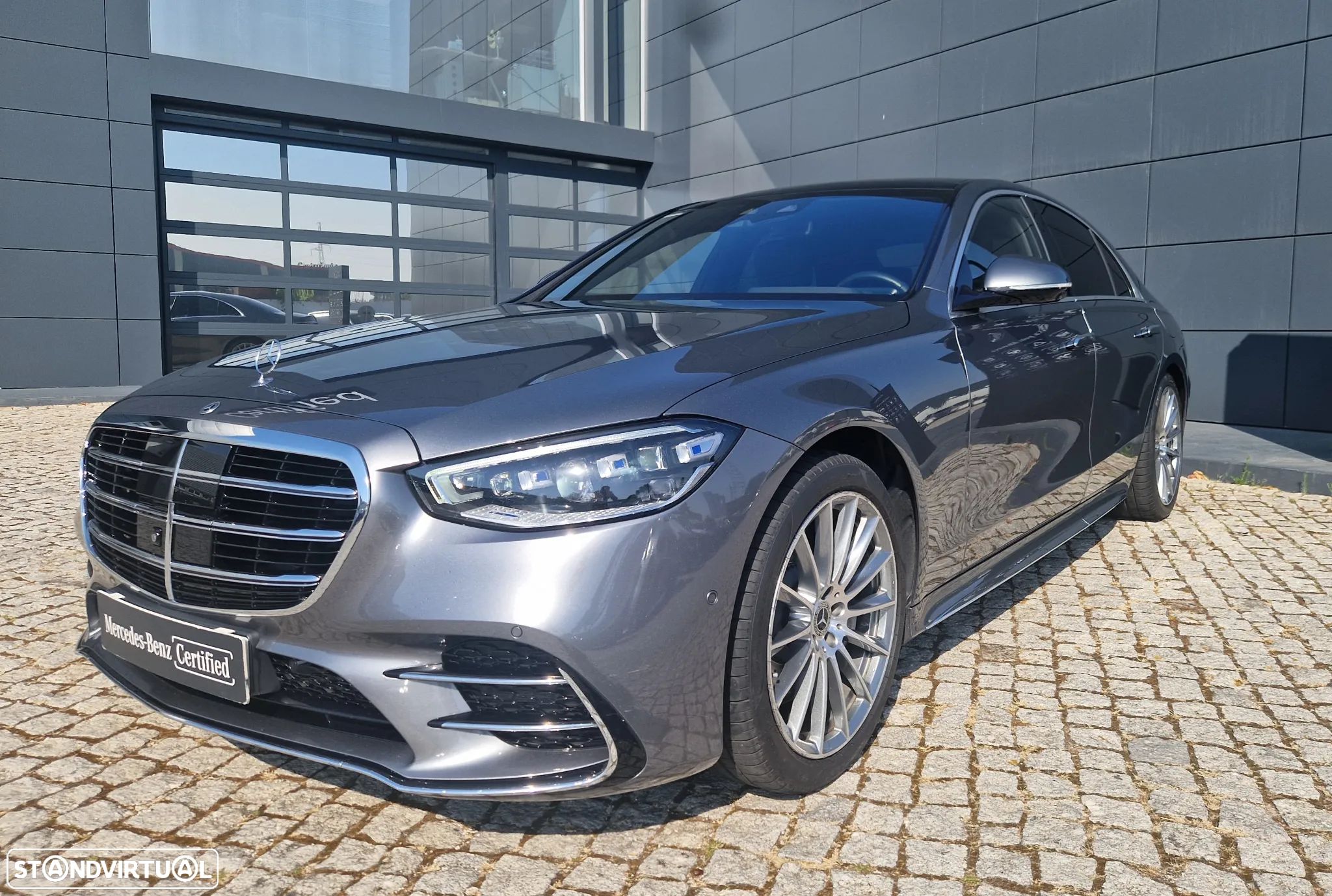 Mercedes-Benz S 580 e - 1