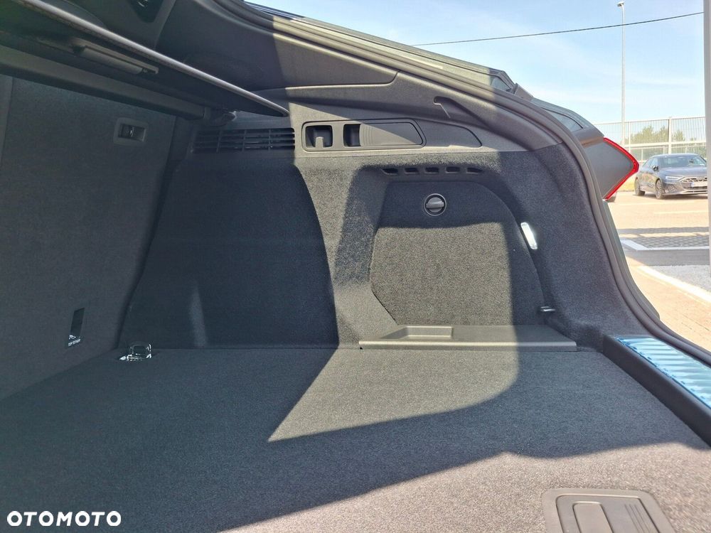 Audi Q5 Sportback - 14