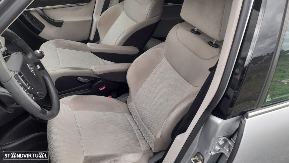 Citroën C4 Grand Picasso 1.6 HDi Exclusive - 13