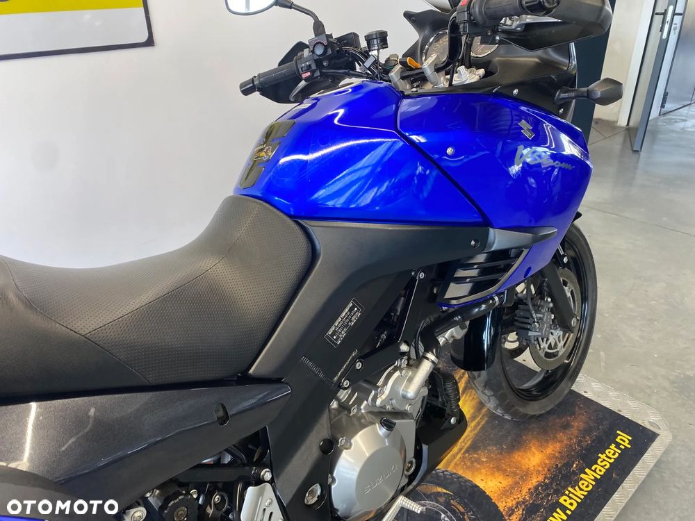 Suzuki V-STROM - 34