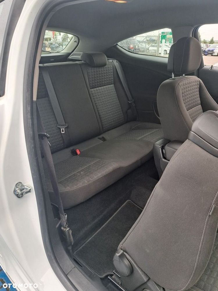 Opel Astra IV GTC 1.6 T Enjoy - 21