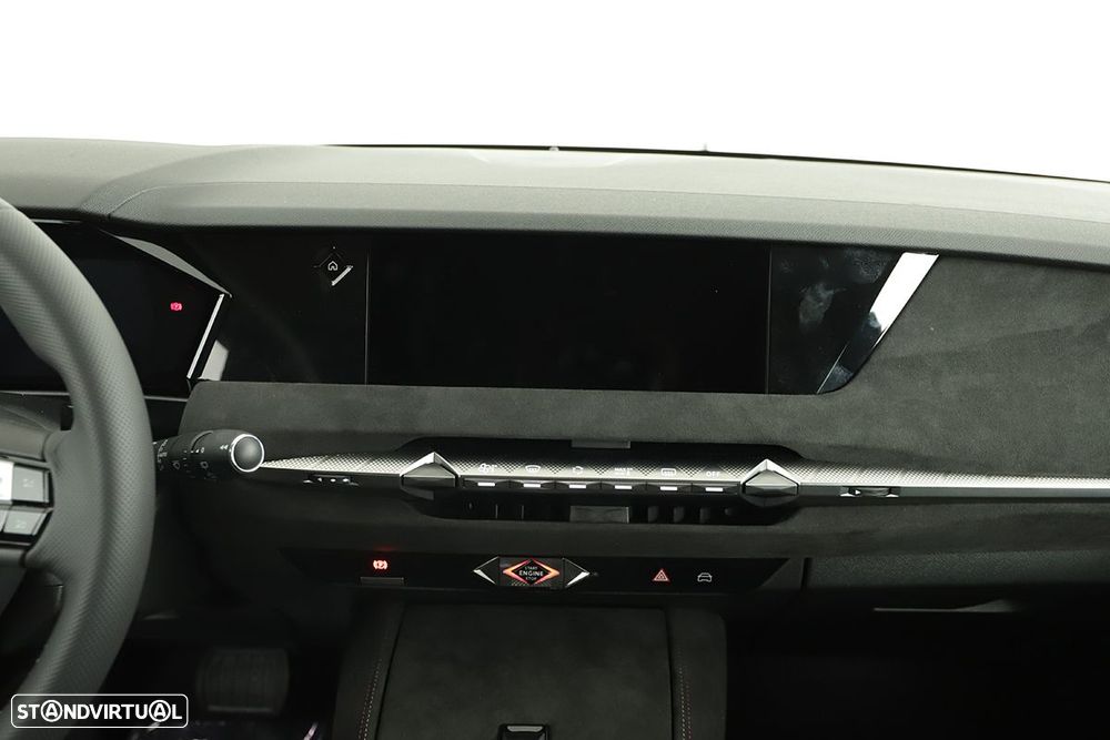 DS DS4 4 1.2 PureTech Performance Line EAT8 - 9