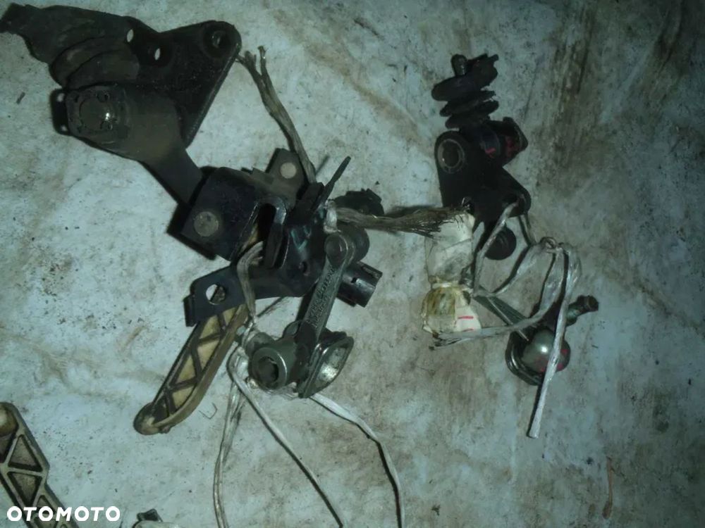 łapa widełki cięgno wybierak sprzęgła biegów lewarek lupo arosa polo - 4