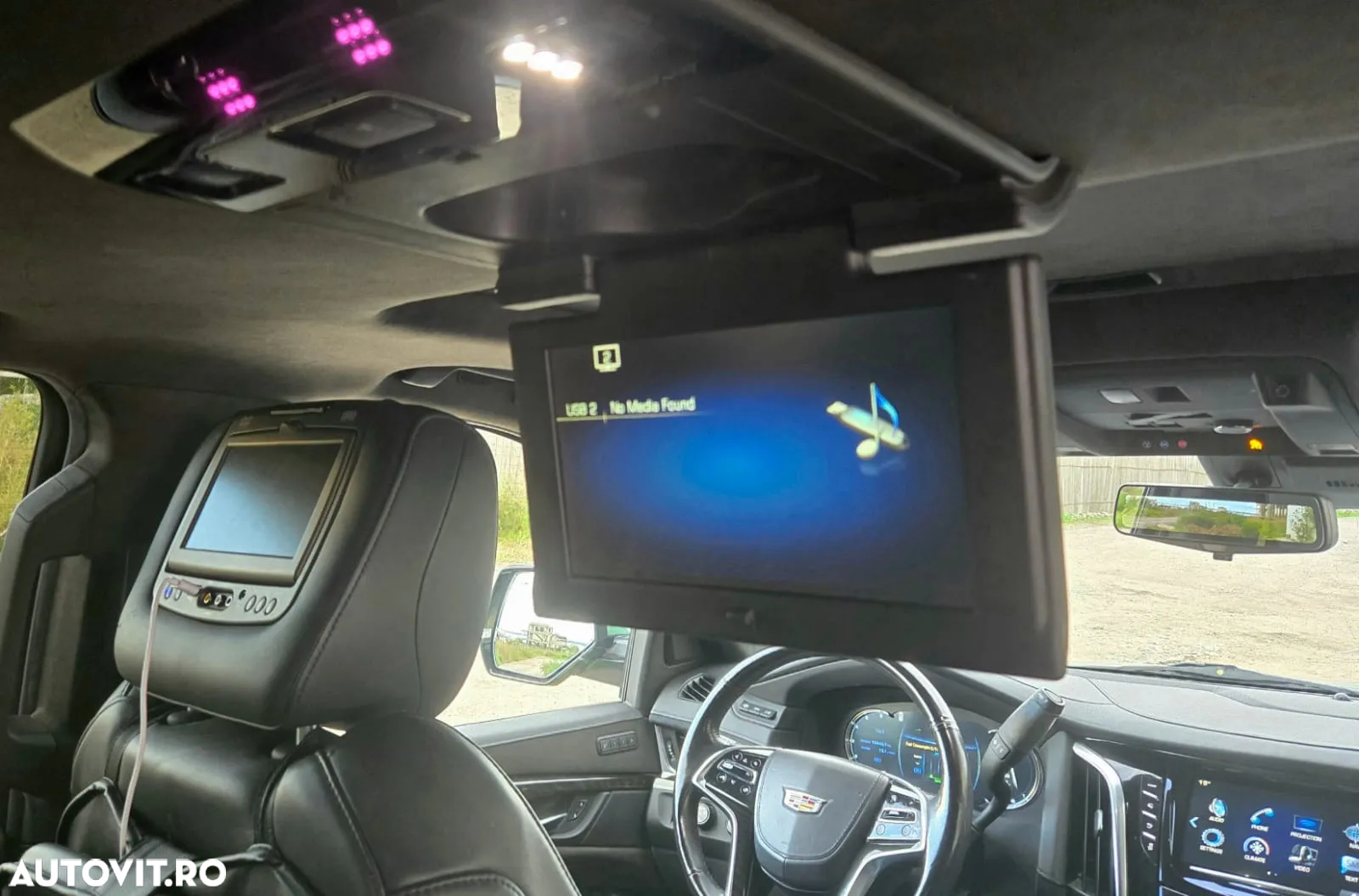 Cadillac Escalade 6.2 V8 AWD AT Platinum - 25