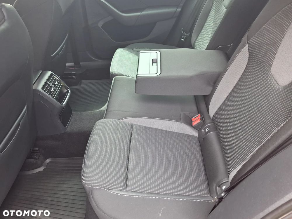 Skoda Octavia 1.5 TSI ACT Ambition - 25